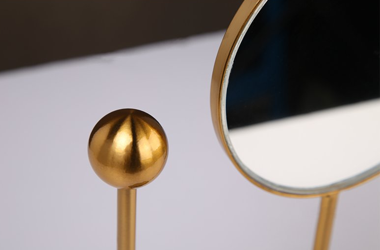 Modern Luxury Wrought Iron Makeup Mirror