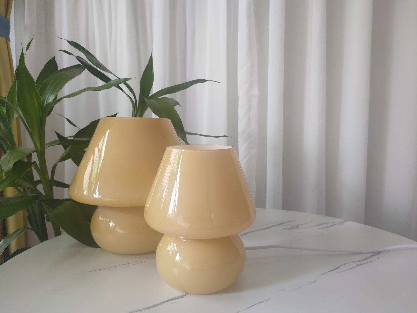 Multicolor Glass Mushroom Table Lamp
