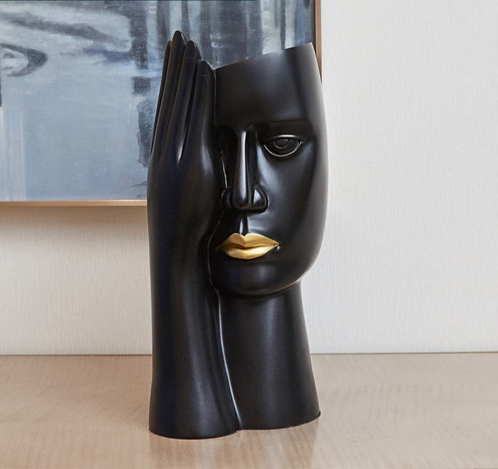 Jenson Vase - offbeatabode