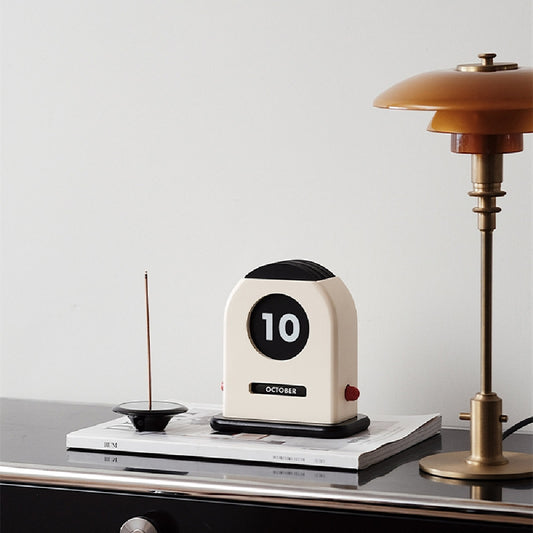 Retro Desk Calendar